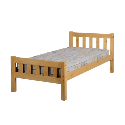 Carlow 4'6" Bed in Antique Pine