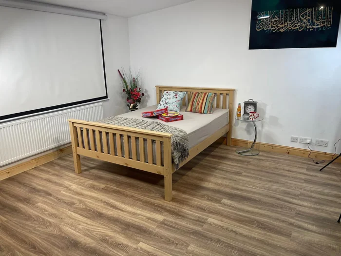 Hampshire Solid Pine High Footend Wooden Frame (All Sizes Available) - Image 3